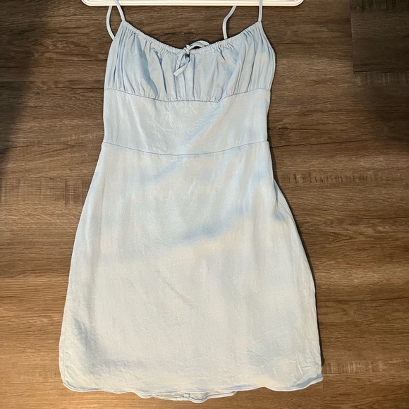 Aritzia Sunday Best Delilah Dress - Picture 2 of 2